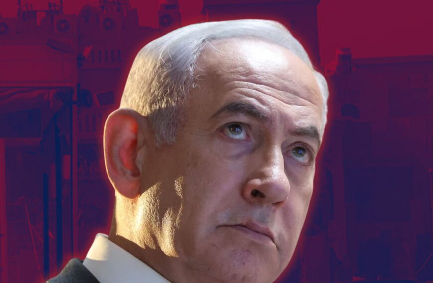 Portrait de Benjamin Netanyahu sur fond rouge sombre, symbolisant la tension et la crise au Moyen-Orient.