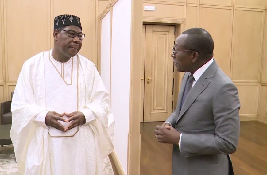 Rencontre officielle entre Patrice Talon et Thomas Boni Yayi au Palais de la Présidence du Bénin.