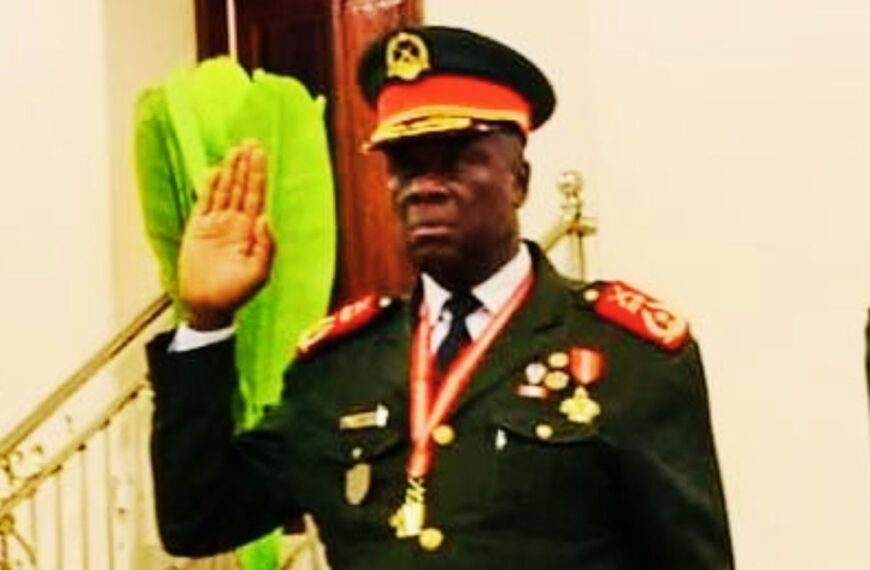 Le général Horta N’ta lors d’une déclaration officielle en Guinée-Bissau.
