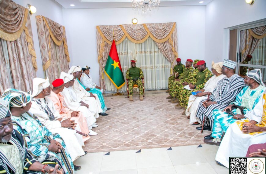 Audience du Président du Faso avec les leaders coutumiers et traditionnels du Guiriko à Bobo-Dioulasso.