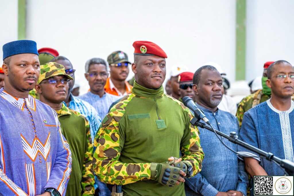 Inauguration du complexe agroindustriel Agroserv Industrie par le président du Faso à Bobo-Dioulasso, Burkina Faso.