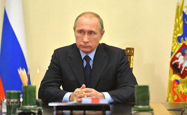 Vladimir Poutine lors d’une réunion officielle au Kremlin avec le ministre russe des Transports, Russie.