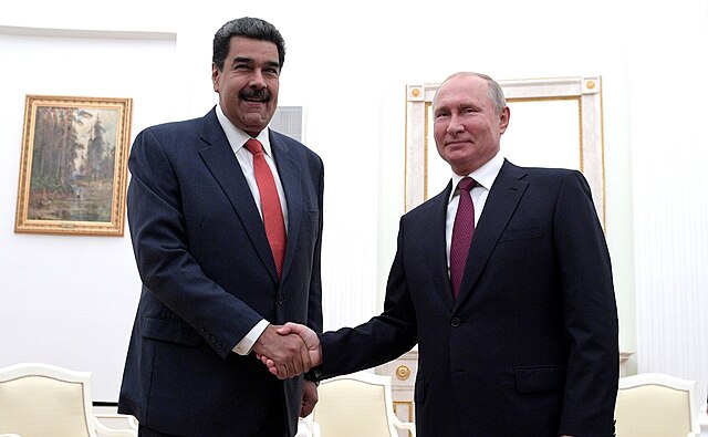 Vladimir Poutine et Nicolás Maduro lors d’une rencontre officielle en 2019.