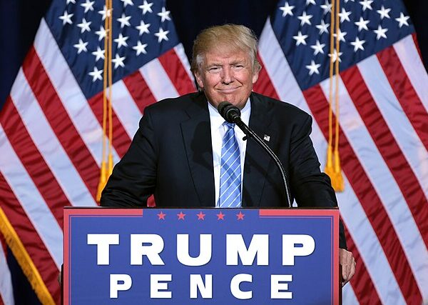 Donald Trump s’exprimant sur la politique américaine dans un contexte de relations avec l’ONU.