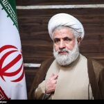 Naïm Qassem, dirigeant du Hezbollah, lors d’une visite officielle au bureau de l’agence Tasnim.